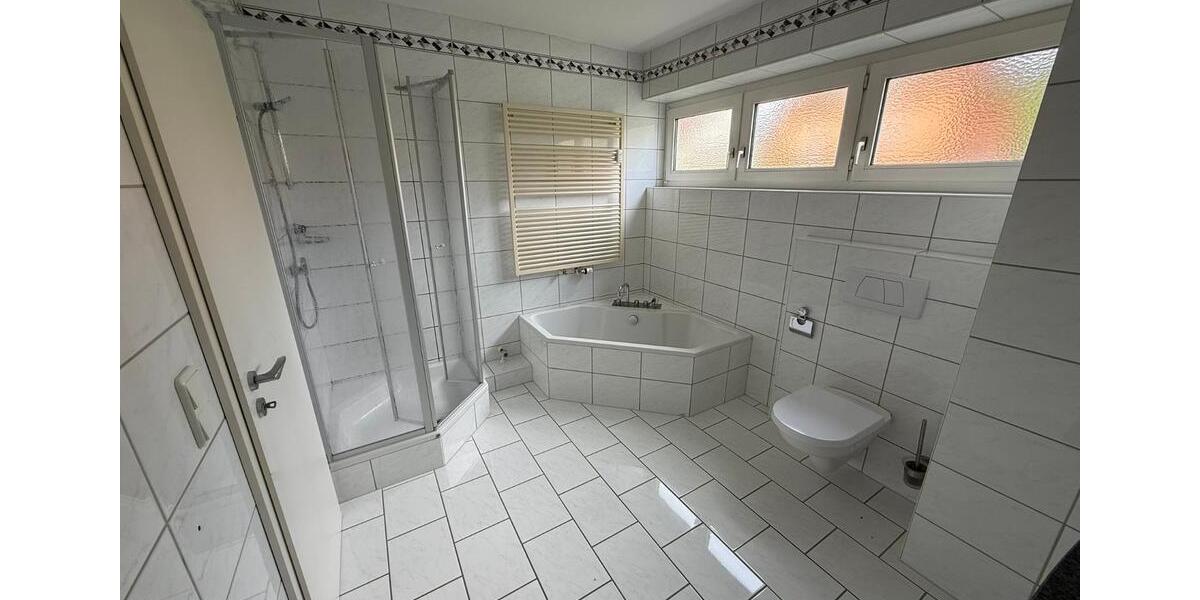 Mehrfamilienhaus, Wohnhaus Fuchsmühl - 10 Zimmer, 248 m&sup2;, 470.000&euro; | Angebot:26890650