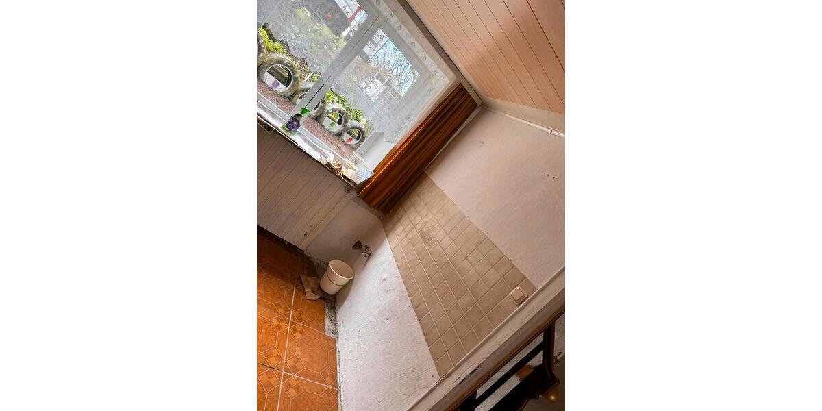 Einfamilienhaus Mehren - 8 Zimmer, 110 m&sup2;, 250.000&euro; | Angebot:25915413