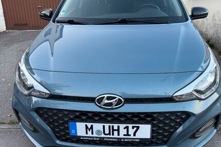 Hyundai i20 118.000 km 8.500 &euro; Sauerlach 82054