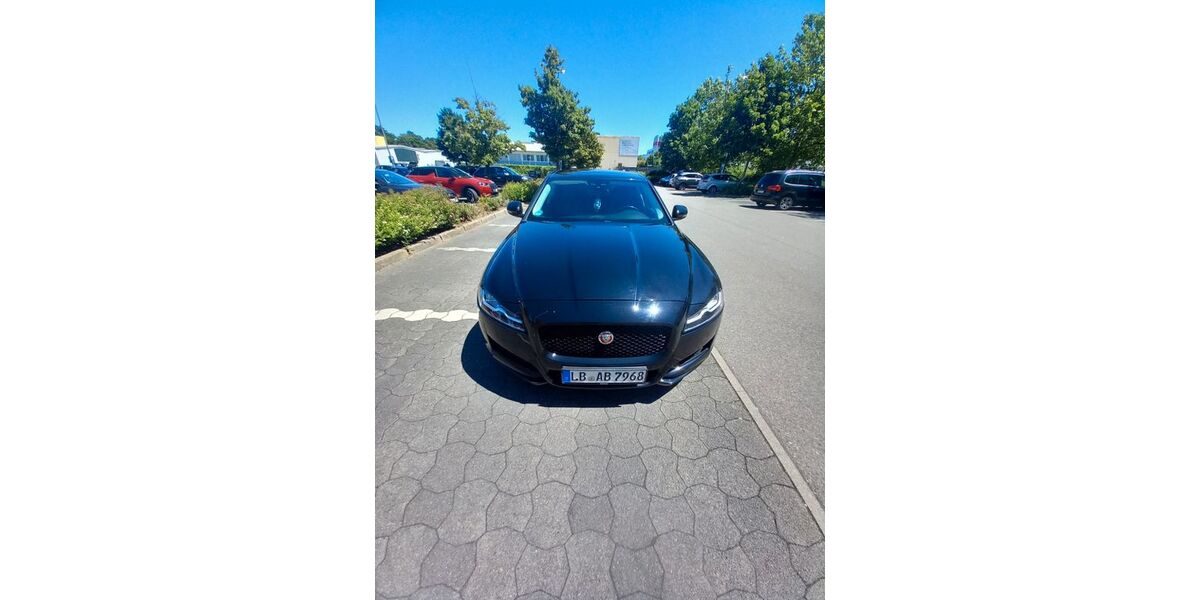 Jaguar XF 116.000 km 14.900 &euro; Stuttgart 70499