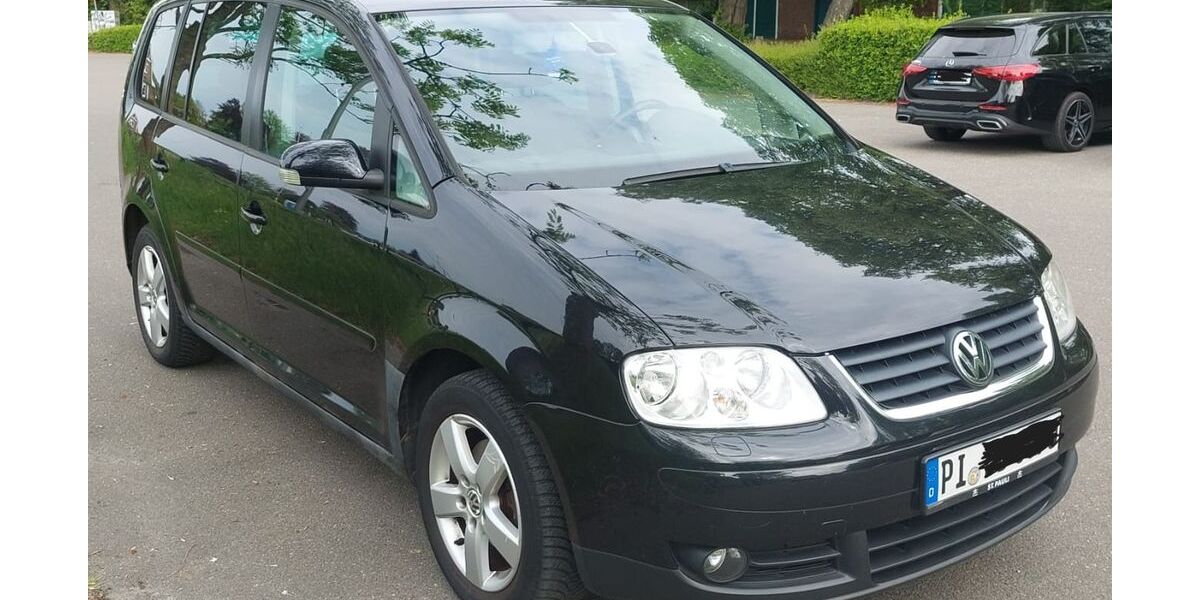 VW Touran 262.700 km 2.650 &euro; Elmshorn 25335