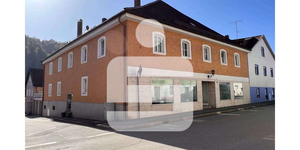 Einfamilienhaus Obernzell - 10 Zimmer, 300 m&sup2;, 260.000&euro; | Angebot:26914439