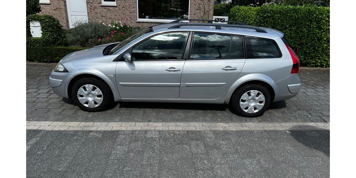 Renault Megane 179.000 km 2.550 &euro; Viersen 41749