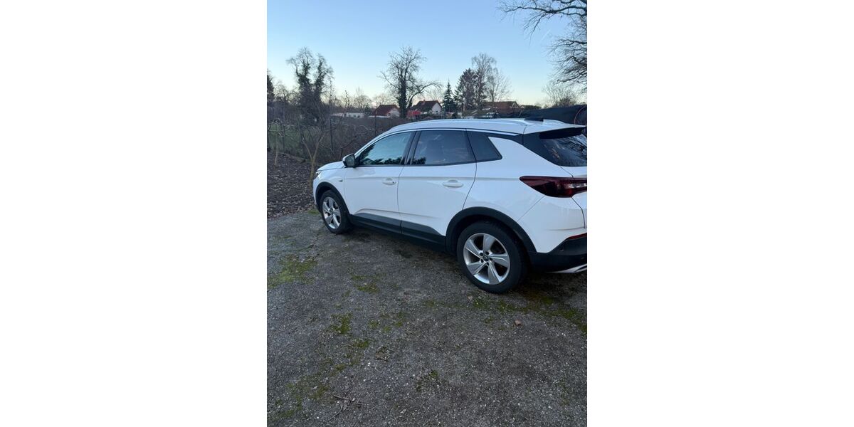 Opel Grandland (X) 149.000 km 10.900 &euro; Mannheim 68307