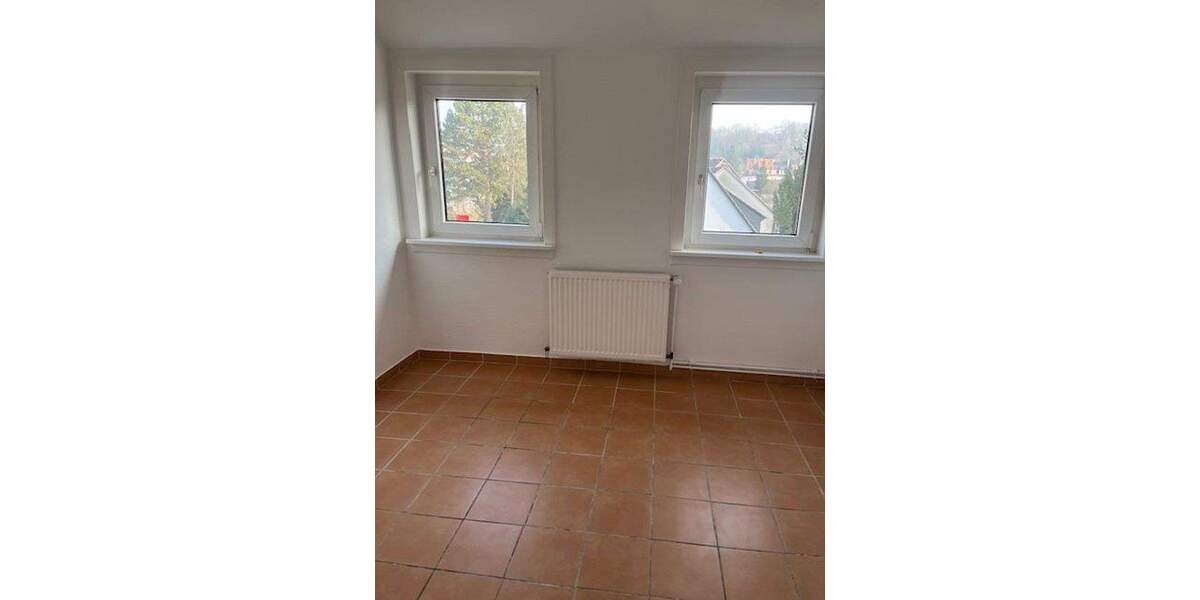 Etagenwohnung Hameln Nordstadt - 3 Zimmer, 81 m&sup2;, 735&euro; | Angebot:24711901