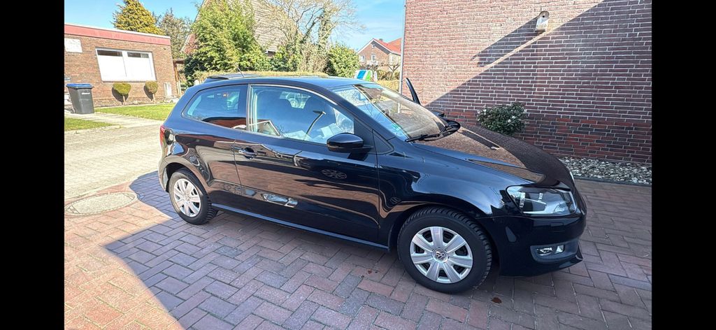 VW Polo 85.807 km 8.700 &euro; Jever 26441