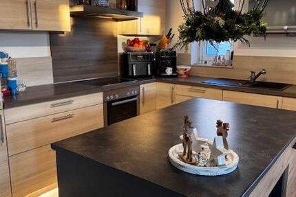 Schöne, top gepflegte ETW mit EBK, Garage, Stellplatz 3 zimmer