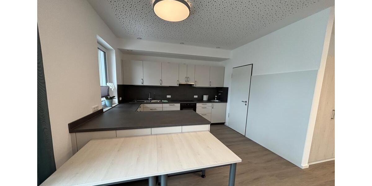 Etagenwohnung Wassertrüdingen - 2 Zimmer, 81 m&sup2;, 950&euro; | Angebot:25960442