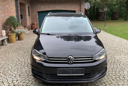 VW Touran 271.000 km 13.400 € Jessen 06917