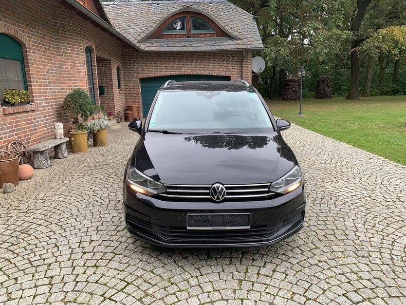 VW Touran 271.000 km 13.400 € Jessen 06917