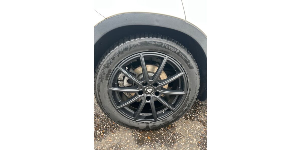 Mercedes-Benz GLA 200 124.000 km 20.700 &euro; Gangelt/Birgden 52538