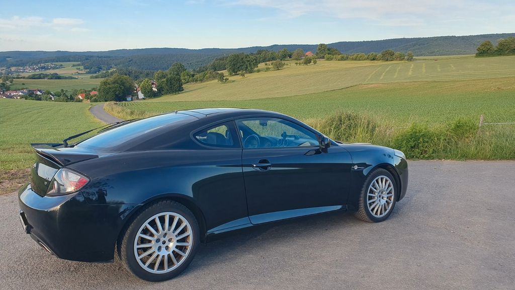 Hyundai Coupe 129.000 km 4.990 &euro; Erbach 64711