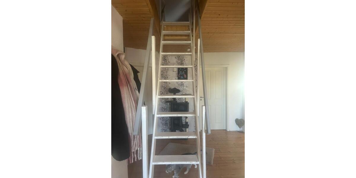 Dachgeschoßwohnung Südbrookmerland - 4 Zimmer, 90 m&sup2;, 1.100&euro; | Angebot:26222888