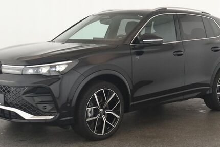 VW Tiguan 7.200 km 44.984 &euro; Neuss 41464