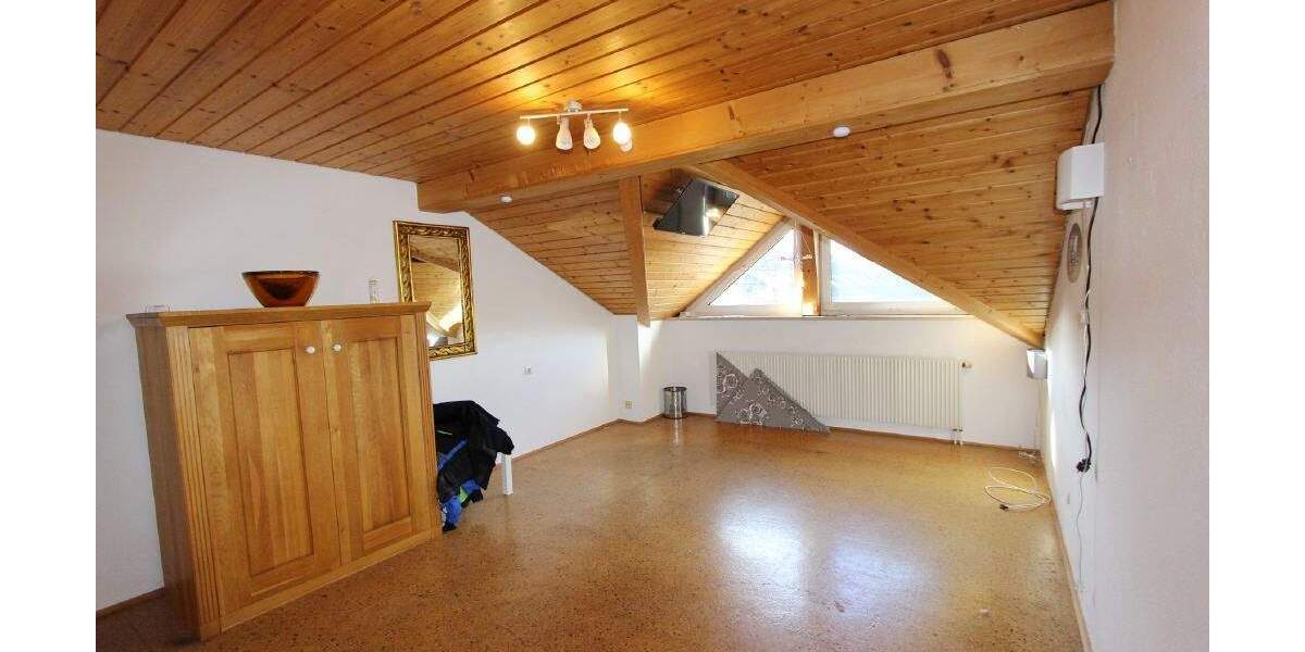 Sofort beziehbare Wohnung mit schöner Aussicht ins Grüne 2 zimmer