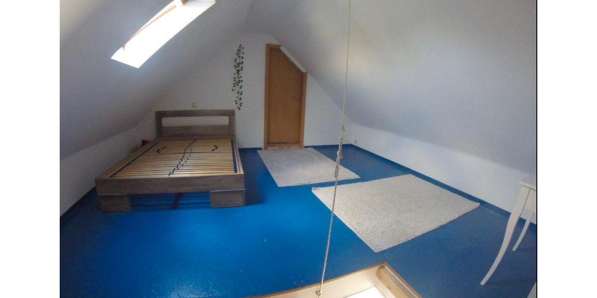 Dachgeschoßwohnung Rehlingen-Siersburg Siersburg - 2 Zimmer, 75 m&sup2;, 530&euro; | Angebot:25398857