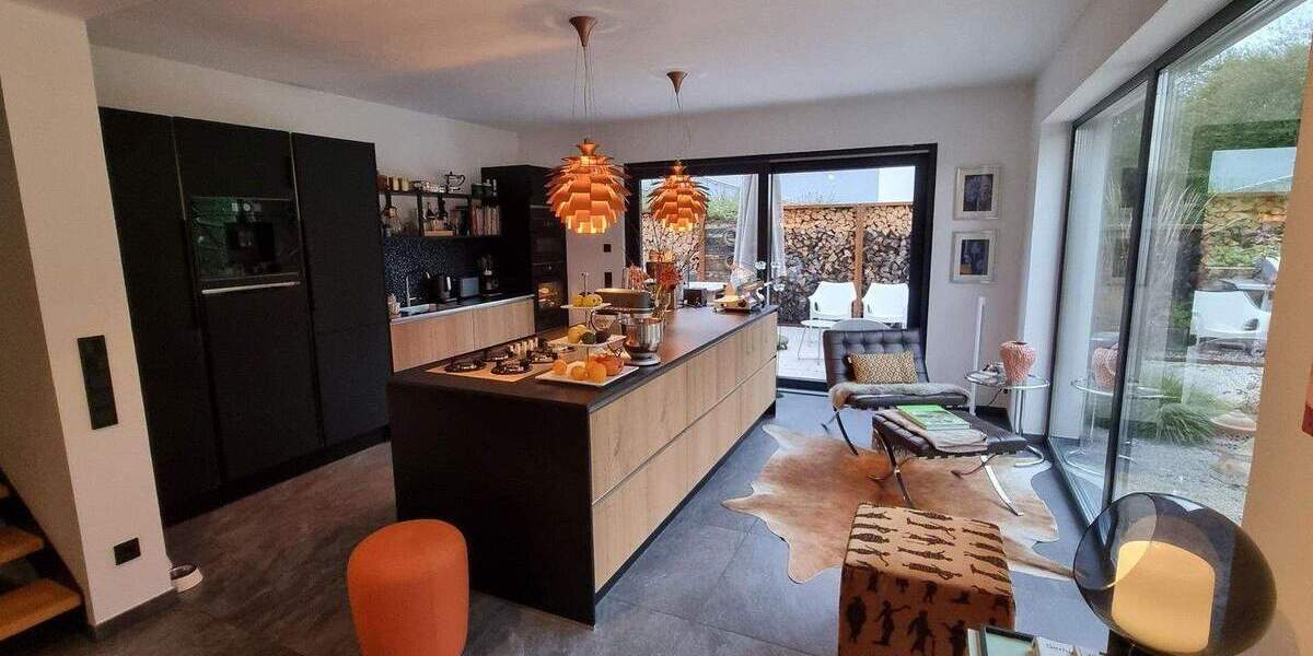 Einfamilienhaus Nümbrecht - 4 Zimmer, 196 m&sup2;, 745.000&euro; | Angebot:25657478