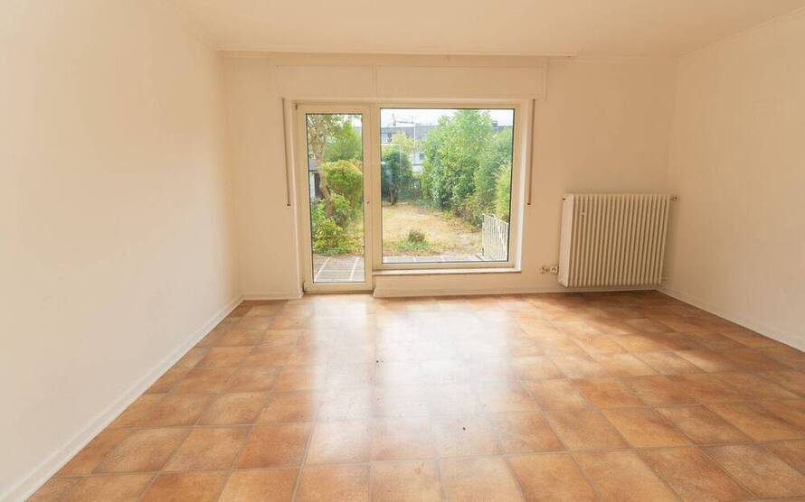 Harmonisches Wohnen: Gepflegtes Reihenmittelhaus mit komfortablen Garten in ruhiger Lage