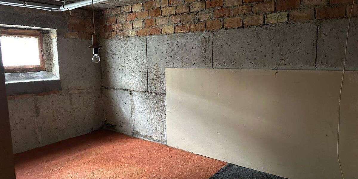 Schönes sanierungsbed. Einfamilienhaus (EW65) mit Garage - Einfamilienhaus Stadtilm | Angebot:27095965