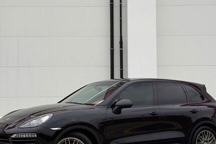 Porsche Cayenne 263.000 km 17.700 &euro; Wiesbaden 65189