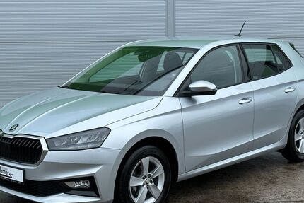 Skoda Fabia 5.882 km 15.870 &euro; Zwönitz / OT Dorfchemnitz 08297