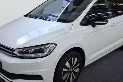 VW Touran 25.594 km 32.399 &euro; Gera 07546