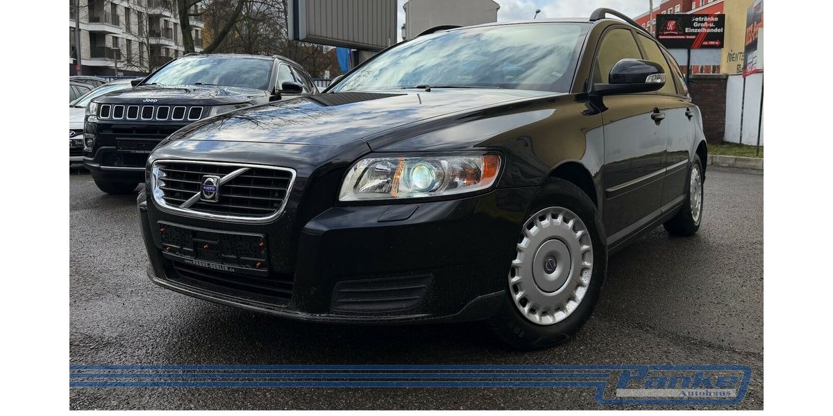 Volvo V50 1.8*Xenon*SKZ*Klima*Scheckheft*SR+WR* 306.037 km 2.200 &euro; Berlin 13187
