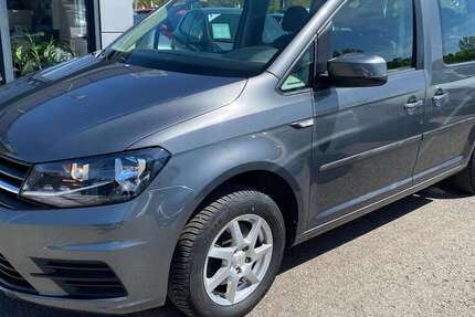 VW Caddy 83.000 km 16.450 &euro; Niefern 75223