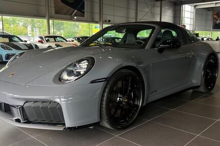 Porsche 992 9.000 km 209.900 &euro; Bielefeld 33719