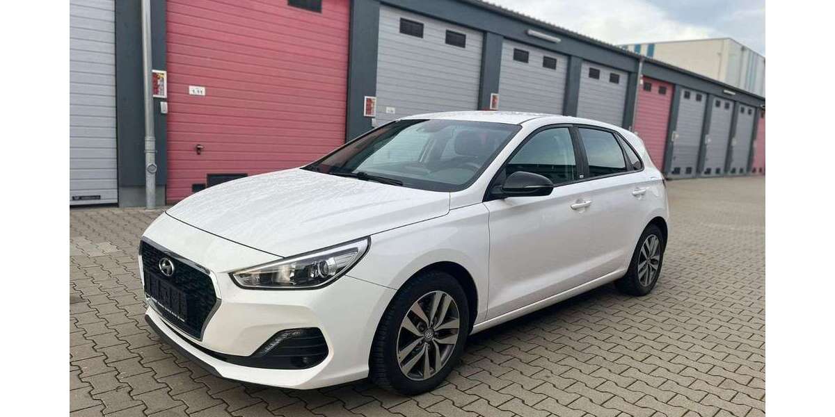 Hyundai i30 210.000 km 9.900 € Groß-Gerau 64521