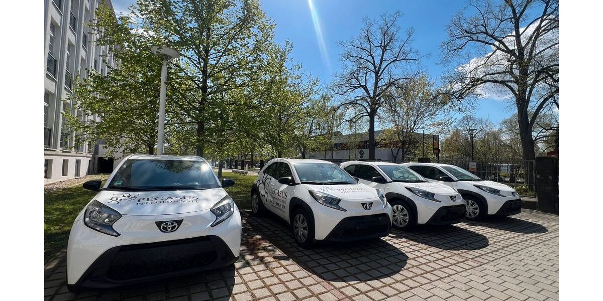 Toyota Aygo (X) 1.437 km 14.499 &euro; Dresden 01309