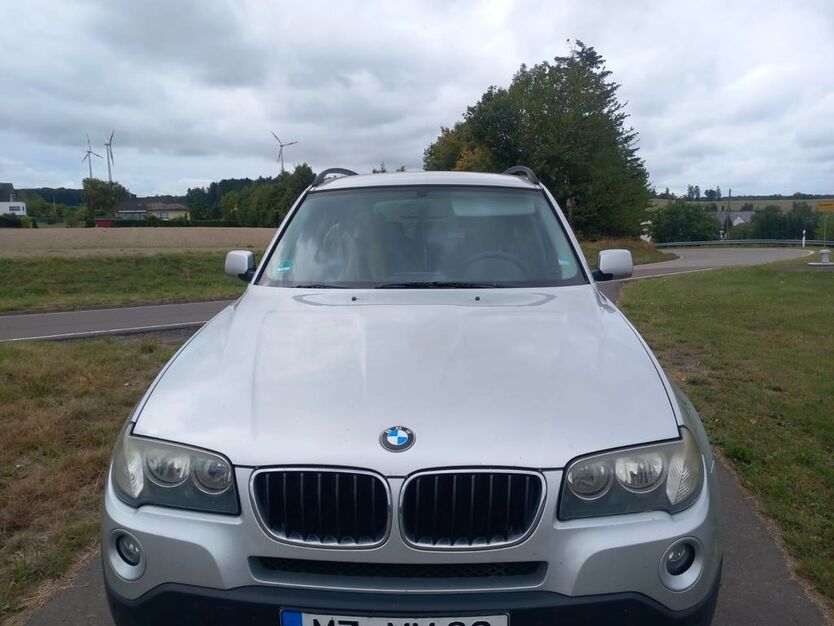 BMW X3 280.000 km 3.500 € Eulgem 56761