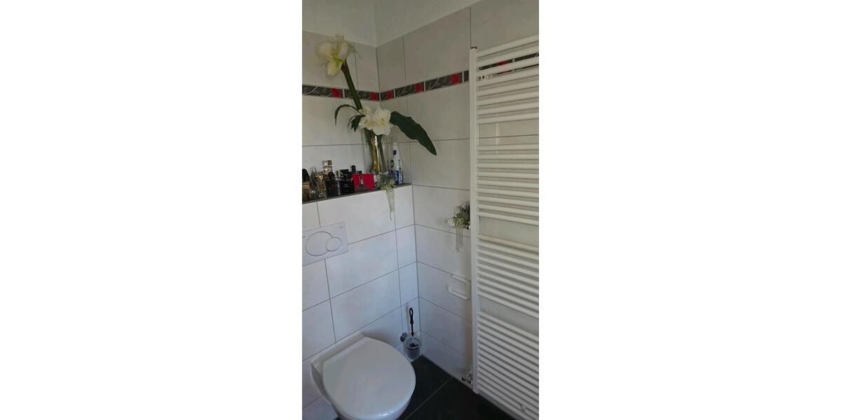 Etagenwohnung Detmold - 2 Zimmer, 106 m&sup2;, 230.000&euro; | Angebot:26122124