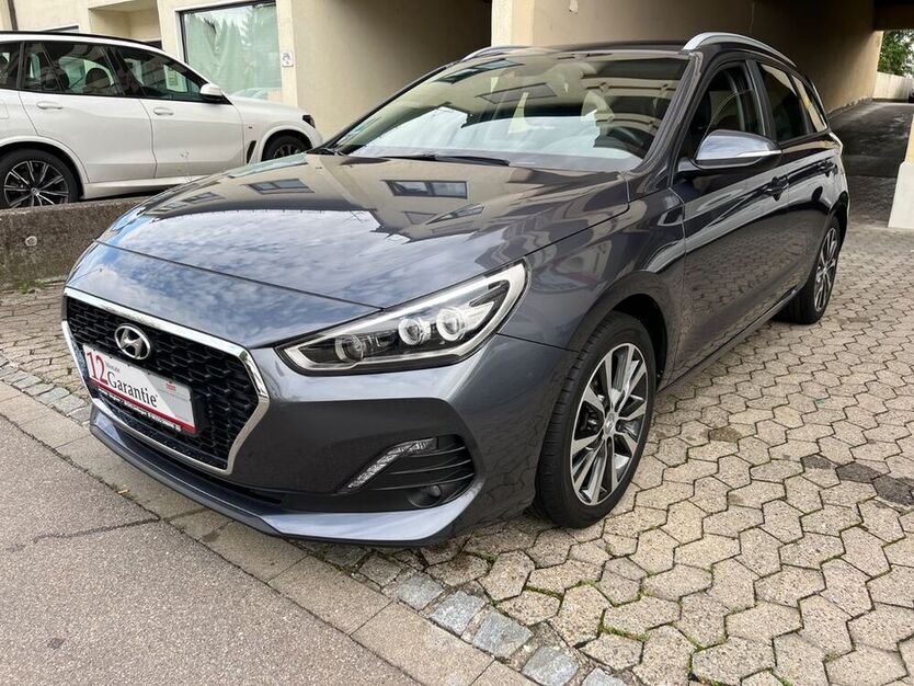 i30