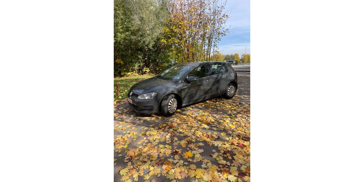 VW Golf 192.000 km 7.350 &euro; München 80997