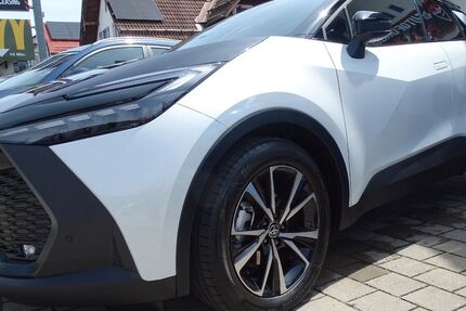 Toyota C-HR 2.400 km 29.999 &euro; Schwangau 87645