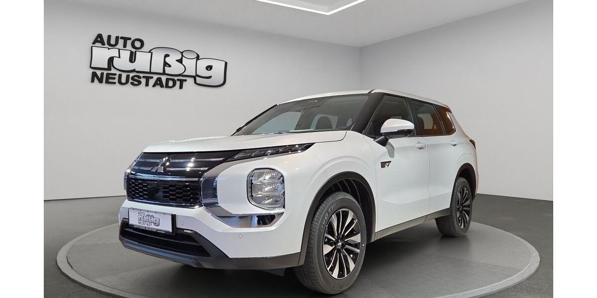 Mitsubishi Outlander 3.350 km 40.990 &euro; Neustadt 01844