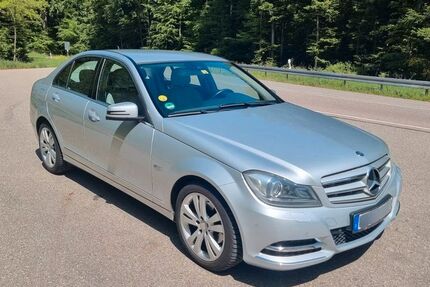 Mercedes-Benz C 250 177.500 km 11.750 &euro; Schuttertal 77978