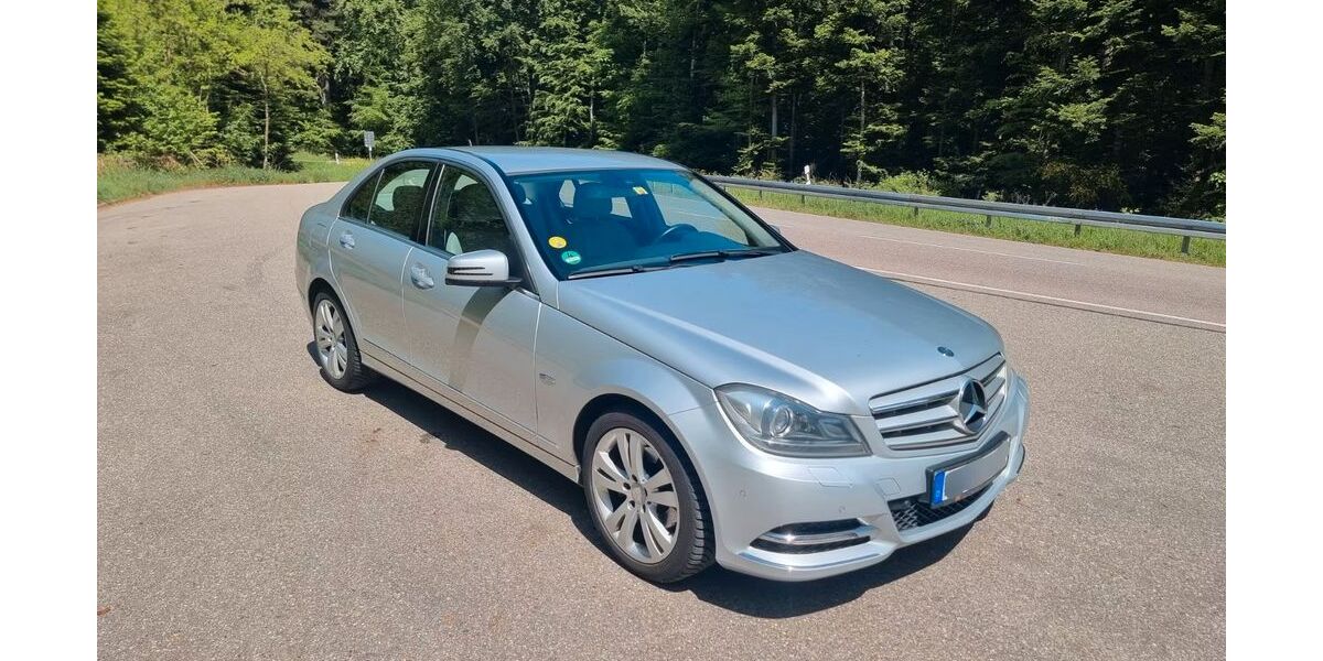 Mercedes-Benz C 250 177.500 km 11.750 &euro; Schuttertal 77978