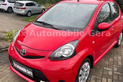 Toyota Aygo (X) 182.501 km 1.990 &euro; Gera 07551