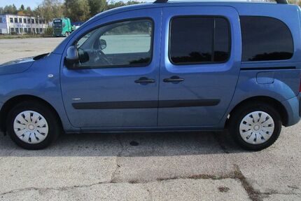 Mercedes-Benz Citan 115.721 km 9.300 &euro; Dessau 06846