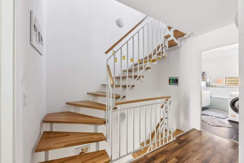 Weihnachten im neuen Zuhause: Ruhige, zentrale Lage und schnell im Grünen 5 zimmer