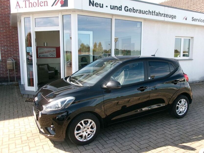 i10