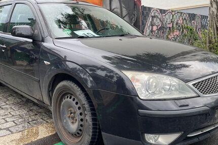Ford Mondeo 180.000 km 980 &euro; Berlin 13353