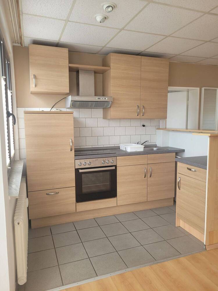 ...schicke 1 Zimmerwohnung mit Küche!!!