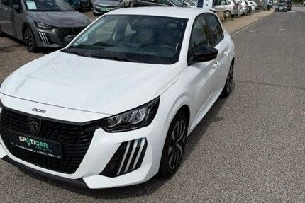 Peugeot 208 10.995 km 15.199 &euro; Bedburg 50181