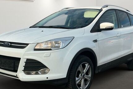 Ford Kuga 39.886 km 9.999 &euro; Brehna 06796