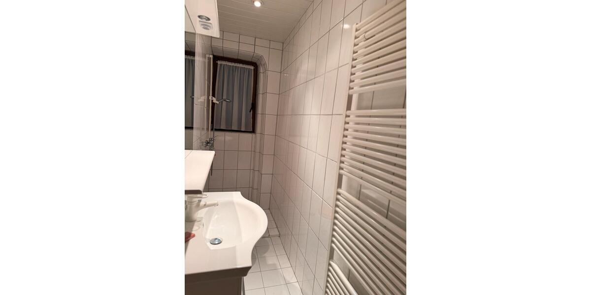 Reihenhaus Sulzbach (Saar) - 5 Zimmer, 120 m&sup2;, 1.250&euro; | Angebot:26044741