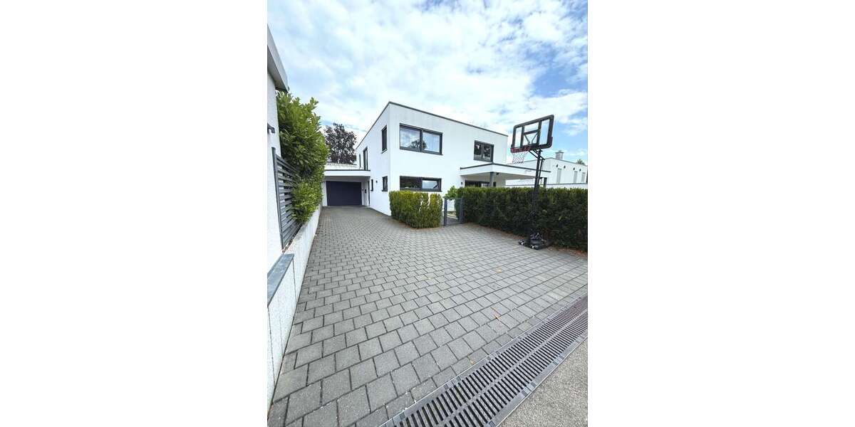 Einfamilienhaus Göppingen Bruckwasen - 6 Zimmer, 264 m&sup2;, 990.000&euro; | Angebot:27009590