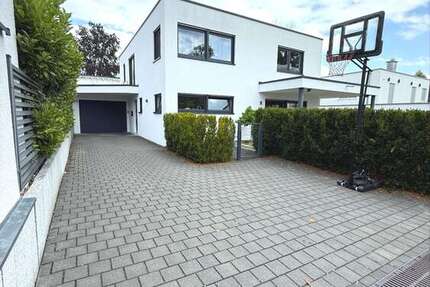 Haus Göppingen Bruckwasen - 6 Zimmer, 264 m&sup2;, 990.000&euro; | Angebot:27009590